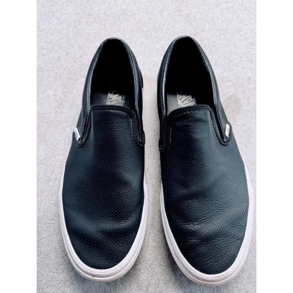 Vans Classic Slip-On Mens 11 Black Perforated Leather Skate Sneakers Streetwear